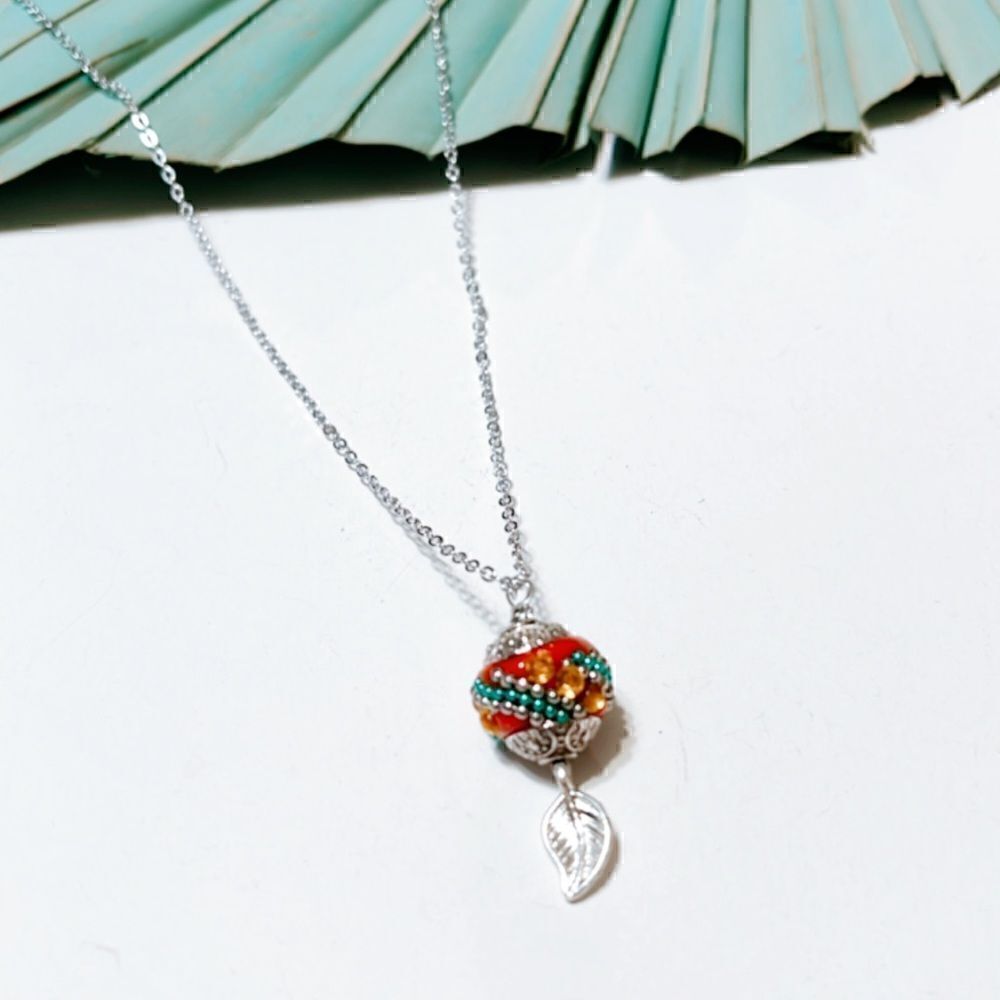 Round diamond pendant  R14 - Picture 3 of 3